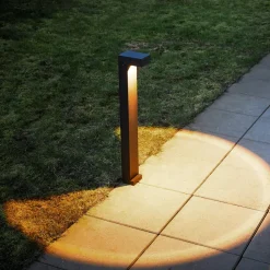 LOOM DESIGN LED-gadelampe Arn, corten, højde 70 cm, aluminium