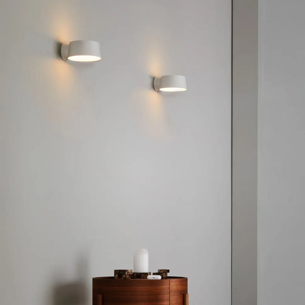 LOOM DESIGN LED-væglampe Cookie, hvid, aluminium, Ø 15 cm