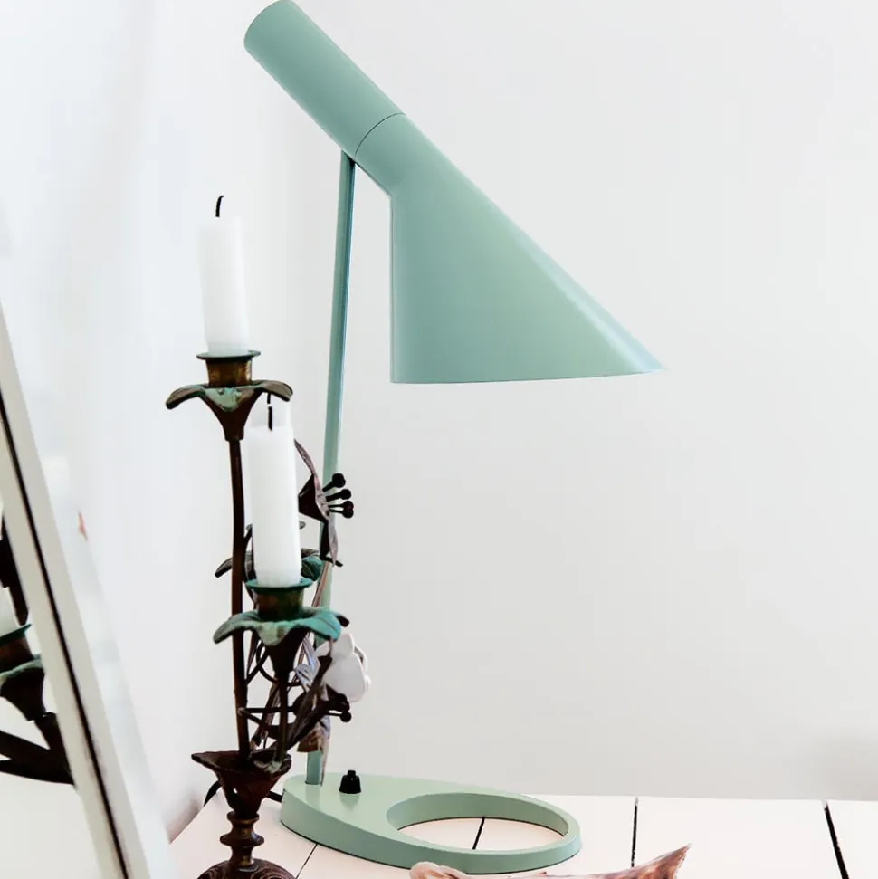 Louis Poulsen AJ - designer bordlampe, petrol