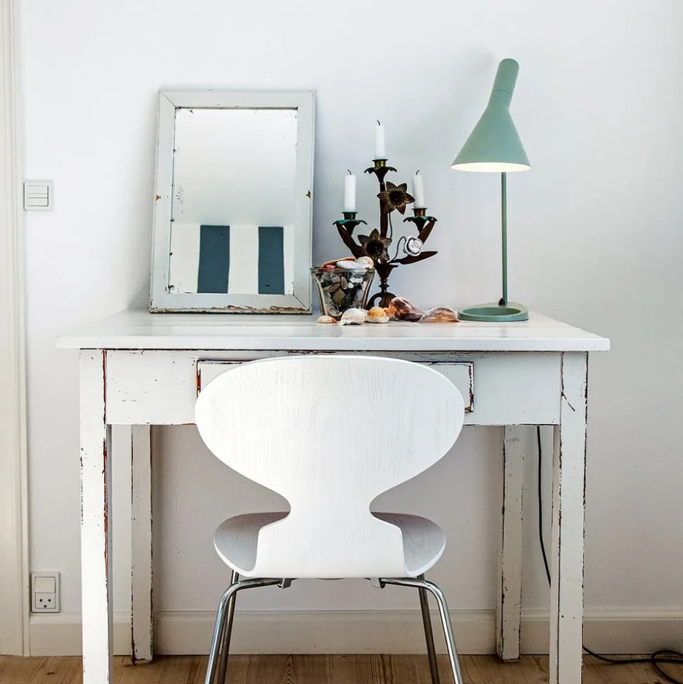 Louis Poulsen AJ - designer bordlampe, petrol