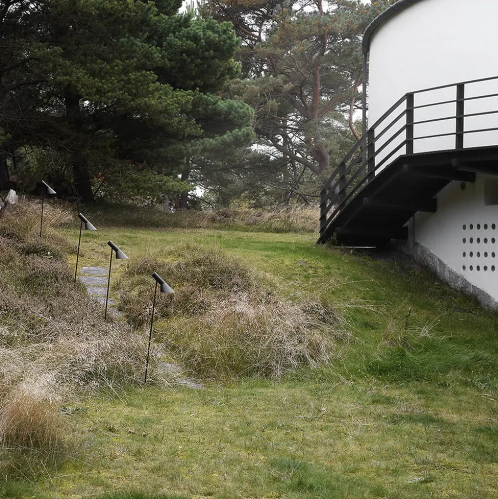 Louis Poulsen AJ Garden højde 95 cm jordstykke 827