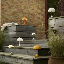 Louis Poulsen Akku-lampe Panthella PORTABLE 160 V3 opal hvid