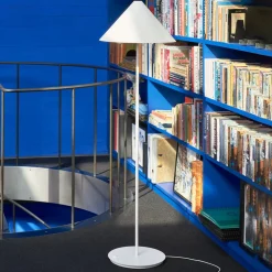 Louis Poulsen Keglen gulvlampe, 3.000 K, hvid