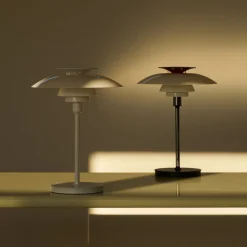 Louis Poulsen LED-bordlampe PH 80, opal hvid, IP44