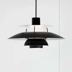 Louis Poulsen PH 5 hængelampe, monokrom sort