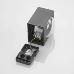 Lucande Almos udendørs LED-væglampe, kantet, 2 lk.