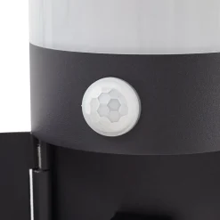 Lucande Corban sokkellampe, grå, sensor, udtag, IP44