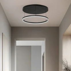 Lucande LED-loftlampe Orven, sort/træ, Ø50 cm, dæmpbar