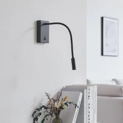 Lucande LED-læselampe Hetti, sort, metal, 14 cm høj