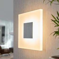 Lucande LED-væglampe Berlind, 26 cm, hvid, glas, metal