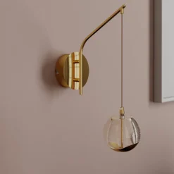 Lucande LED-væglampe Hayley, guldfarvet, glas, 34 cm høj