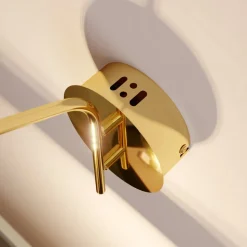 Lucande LED-væglampe Hayley, guldfarvet, glas, 34 cm høj