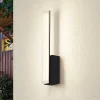Lucande LED-væglampe Lisana, lodret, IP44