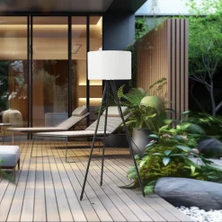 Lucande terrasselampe Jaimy, 130 cm, trefod, aluminium