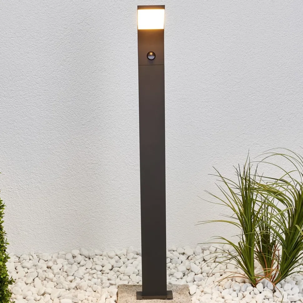 Lucande Timm LED-vejlampe, sensor, 100 cm, antracit, IP54