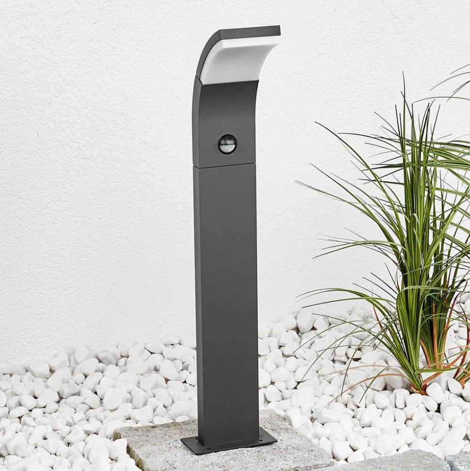 Lucande Timm LED-vejlampe, sensor, 60 cm, antracit, IP54