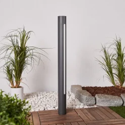 Lucande Tomas LED-vejlampe, 75 cm, mørkegrå, IP54