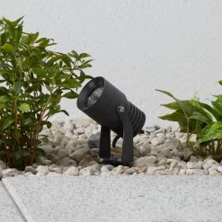 Lucande udendørs LED-spot Jon, jordspyd, justerbar, IP65