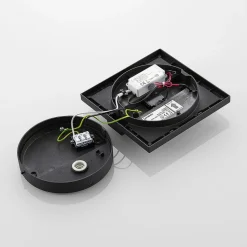 Lucande udendørs LED-væglampe Gylfi, 20 cm, sort, sensor