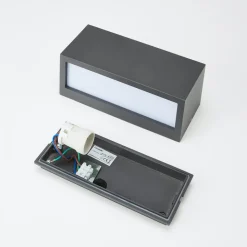 Lucande udendørs væglampe Bente, antracit, bredde 25 cm, IP54