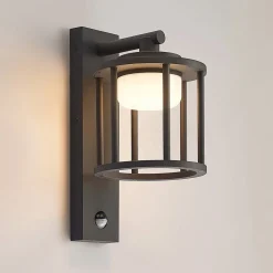 Lucande udendørs væglampe Berenike, sensor, antracit, metal