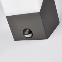 Lucande udendørs væglampe Kiran, sensor, grå, IP44, E27