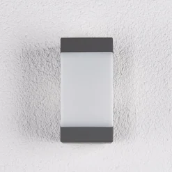 Lucande udendørs væglampe Kiran, grå, metal, IP44, E27