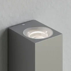 Lucande udendørs væglampe Tavi, 15 cm, sølv, Bridgelux LED