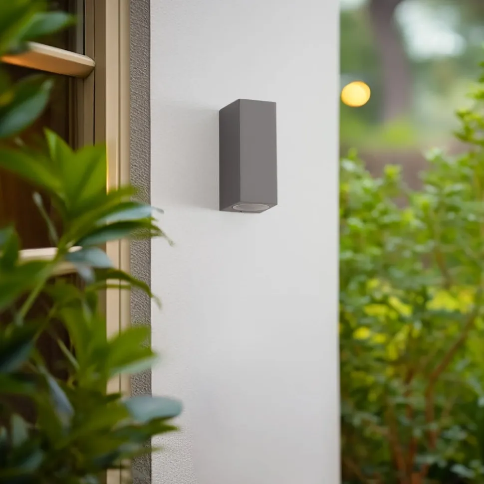 Lucande udendørs væglampe Xava, op/ned, grå, 2 lyskilder, GU10