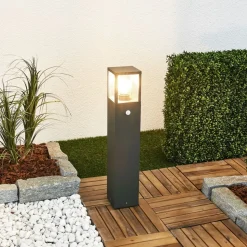 Lucande vejlampe Klemens, 65 cm, sensor, antracit, E27