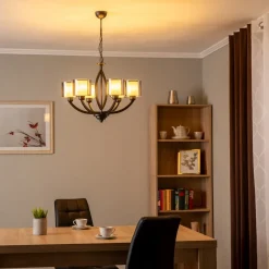 Lysekrone AV-7002-1876-6BSY med glasskærme