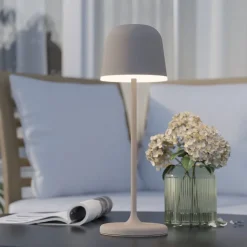 Mannera LED-bordlampe med batteri, sand
