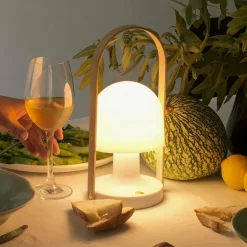 MARSET FollowMe LED-bordlampe, hvid eg, højde 29 cm