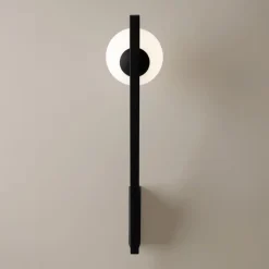 Maytoni væglampe Kazmir, sort, højde 35 cm, metal