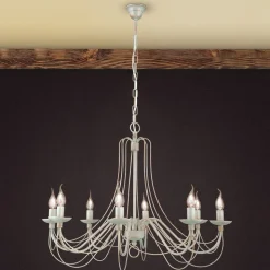 Med kædeophæng - lysekronen Antonina 8 lysk.