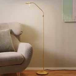 Messingfarvet LED-gulvlampe Zenith med lysdæmper
