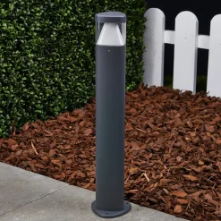 Milou - LED-sokkellampe i aluminium