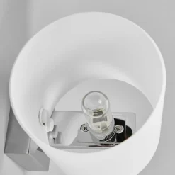 Miriam væglampe til badeværelset med IP44