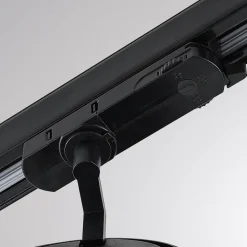 Molto Luce LED 3-faset skinnespot Magis, sort, 827