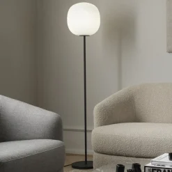 New Works Lantern Medium gulvlampe, højde 150cm