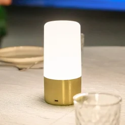 Newgarden LED-bordlampe Maia messingfarvet IP54 RGBW