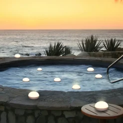 Newgarden LED-vandlampe Coco, IP68, RGBW