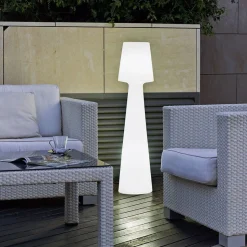 Newgarden Lola gulvlampe højde 110 cm varmhvid