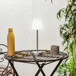 Newgarden Lola Slim LED-bordlampe, batteri, grå