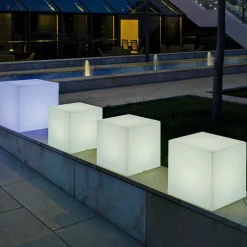 Newgarden solcellelampe Cuby cube, højde 20 cm