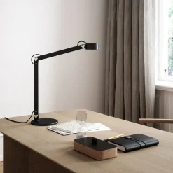 Nobu LED-bordlampe, sort