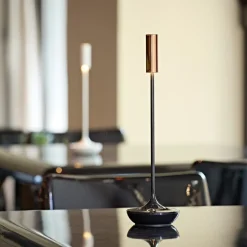 Nucandle LED genopladelig bordlampe, sort/kobber, IP54, dæmpbar