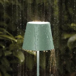 Nuindie LED genopladelig bordlampe, USB-C, salviegrøn, IP54, dæmpbar