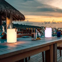 Orno LED-solar-bordlampe, varmhvid og RGB