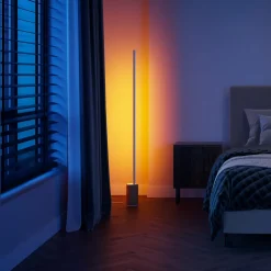 Philips Hue Gradient Signe Oak LED-gulvlampe